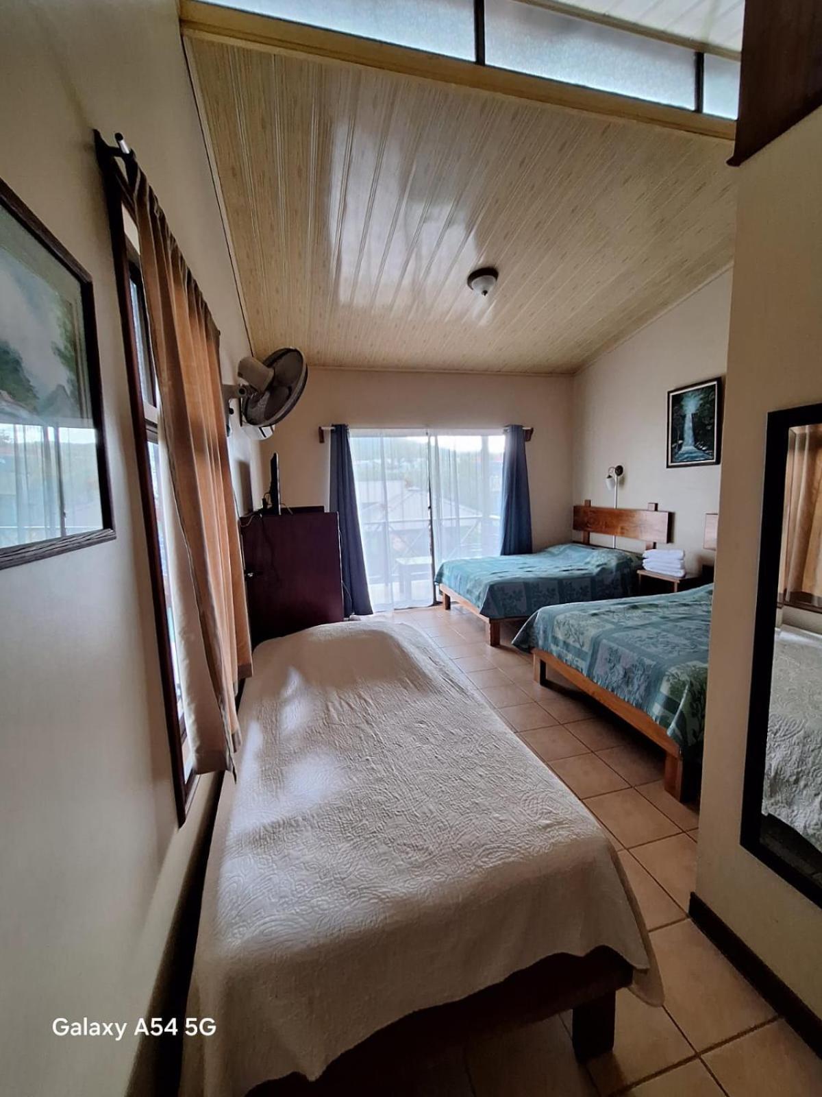 Iris Arenal Hotel La Fortuna Zewnętrze zdjęcie