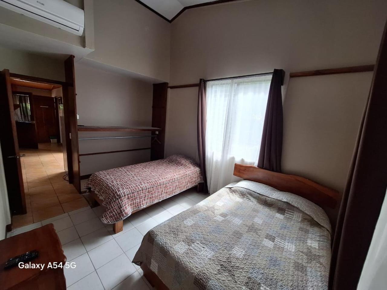 Iris Arenal Hotel La Fortuna Zewnętrze zdjęcie