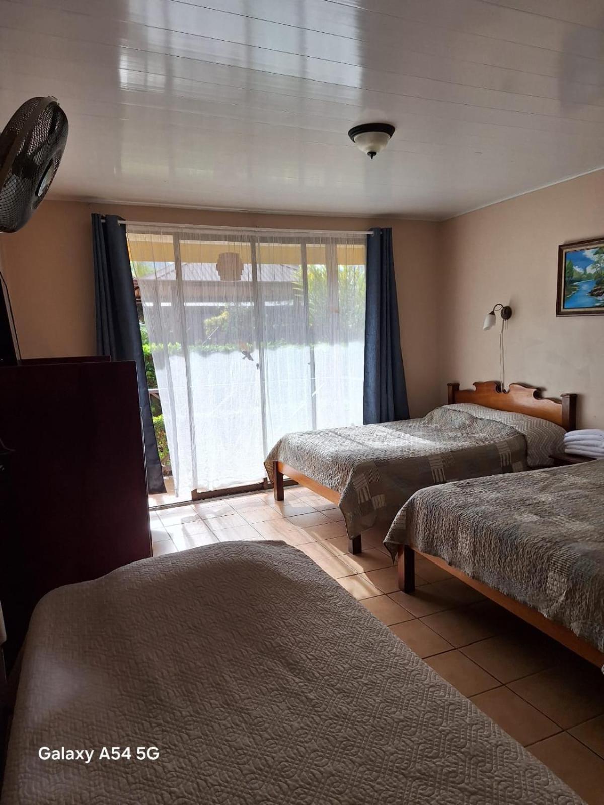 Iris Arenal Hotel La Fortuna Zewnętrze zdjęcie