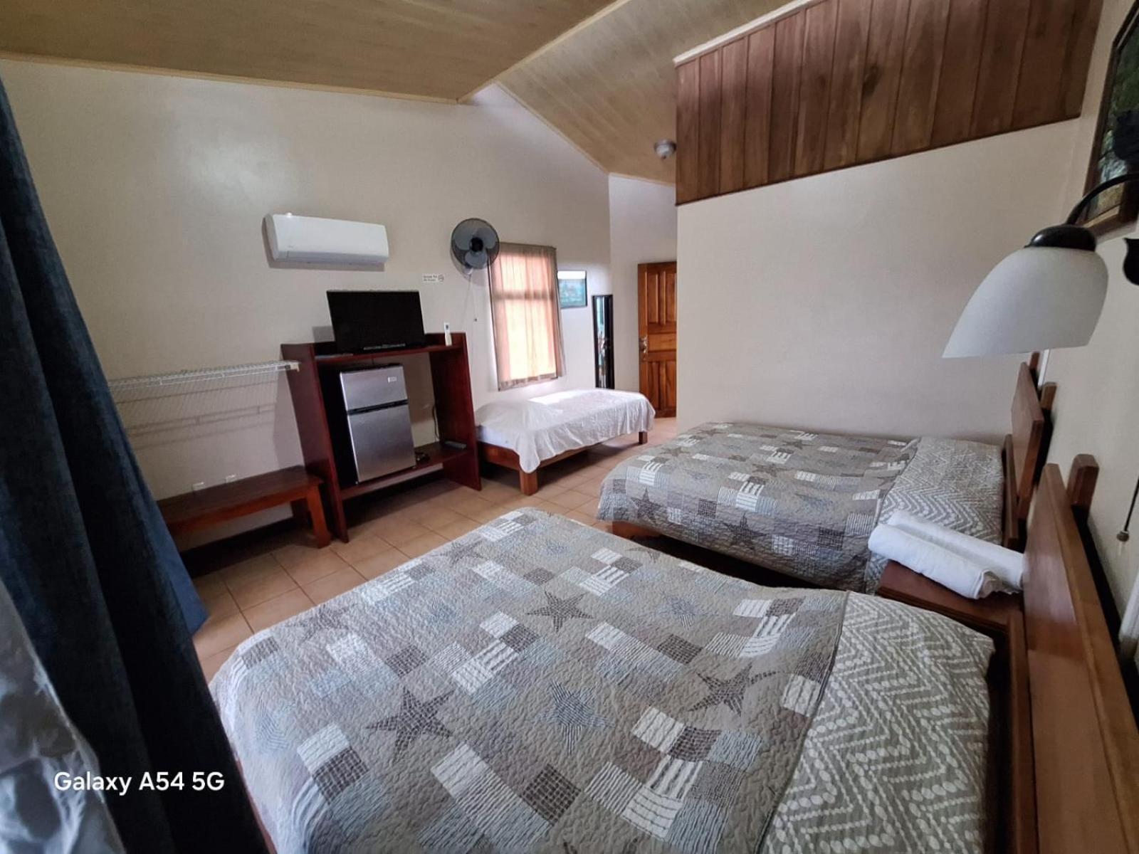 Iris Arenal Hotel La Fortuna Zewnętrze zdjęcie